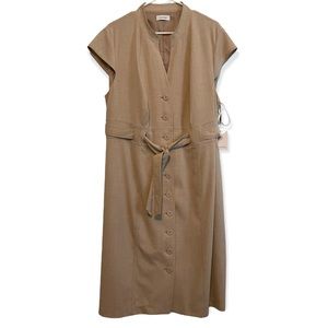 NWT Calvin Klein Beige Button down dress, Size 22W